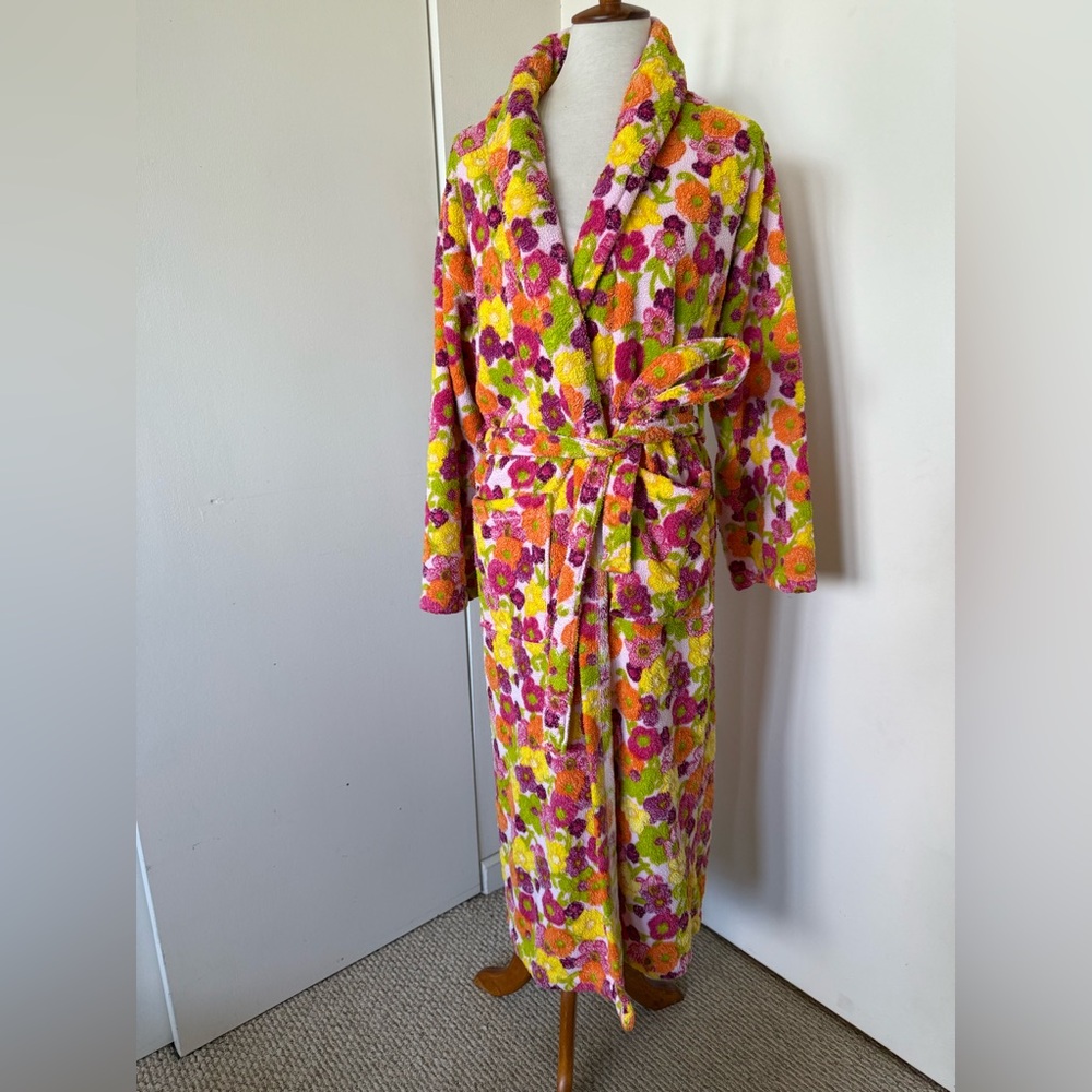 Soft Surroundings Colorful Floral Robe